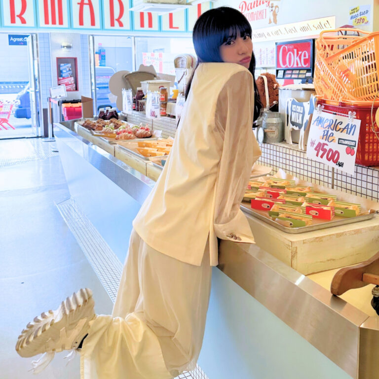 まるで映画のセット！ソンスのカフェ、デニススーパーマーケットが映えすぎる⭐︎