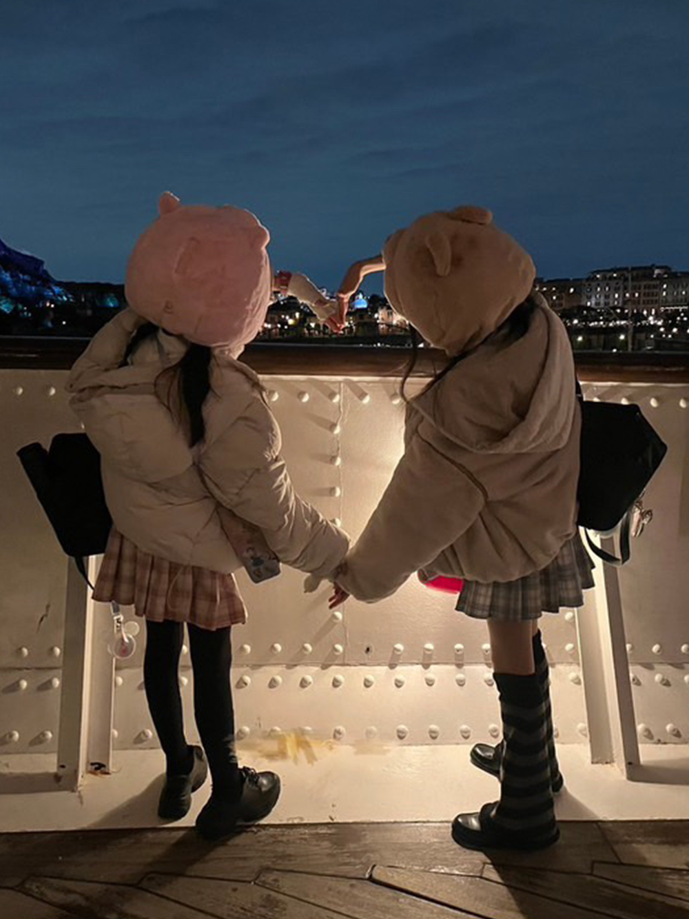 ダウンで寒さ対策もバッチリ♡