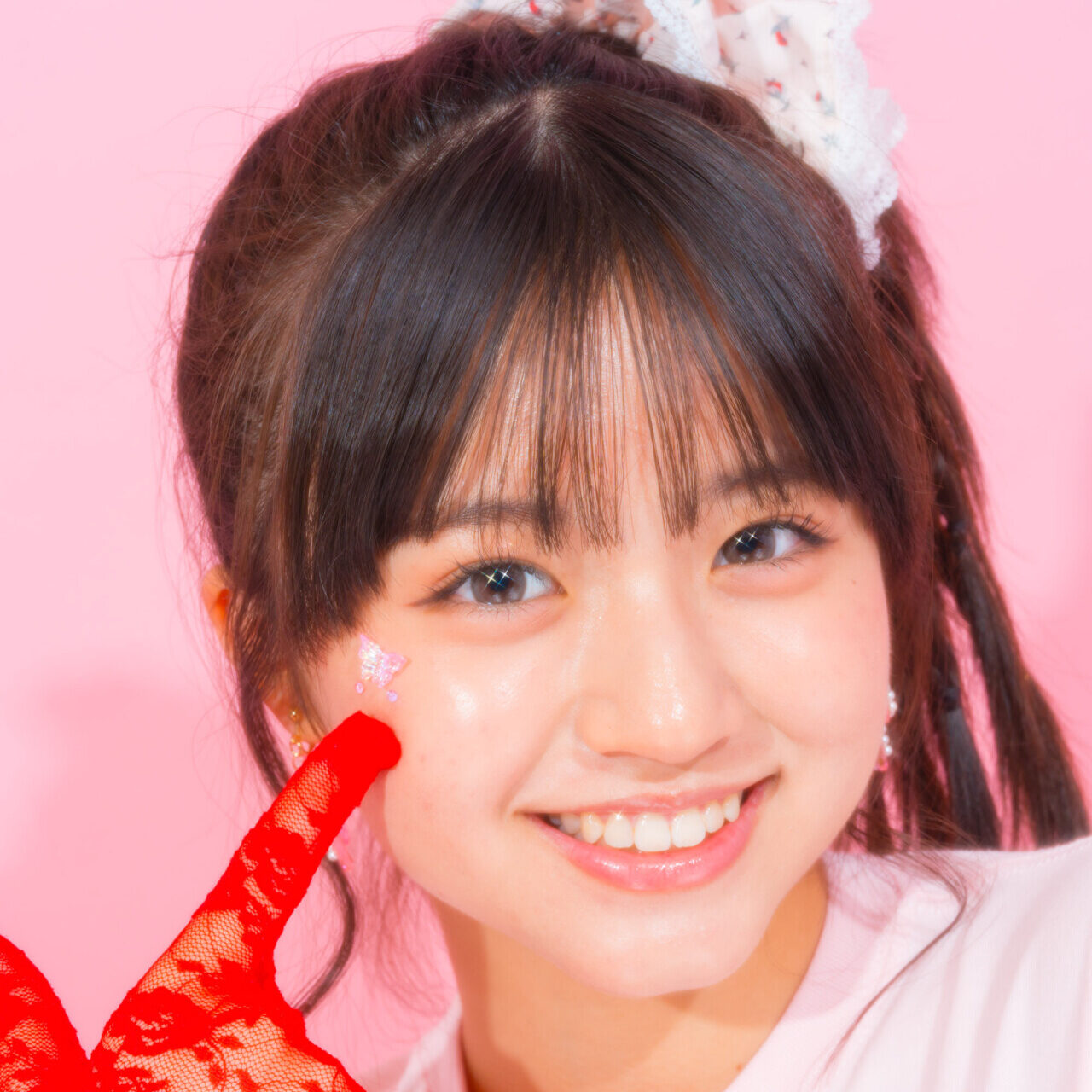 貼るだけ革命♡ 体育祭は「ホロメイク」で顔面盛れ大優勝！