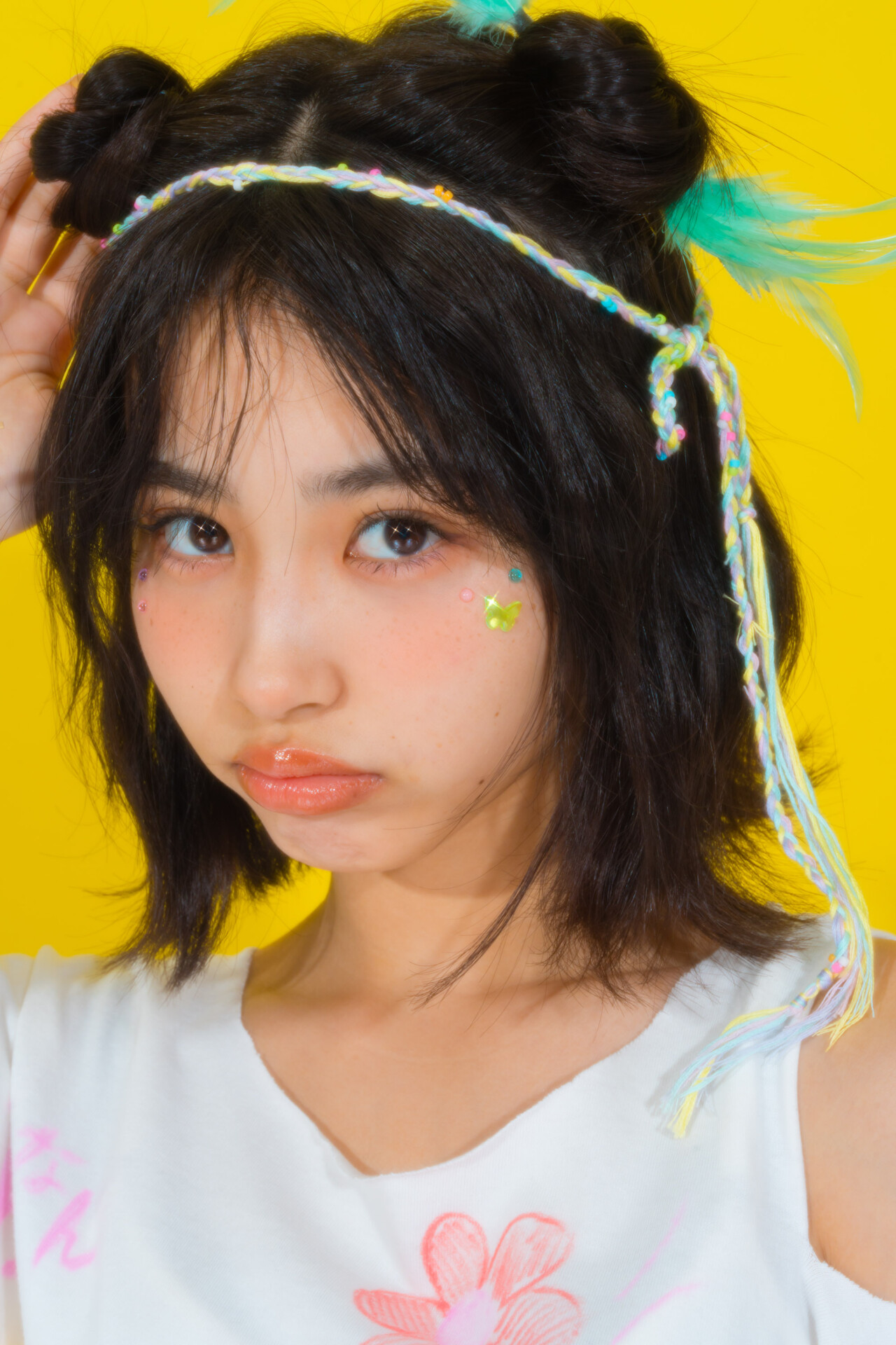 使うのは、ネイル用ホログラムでOK！