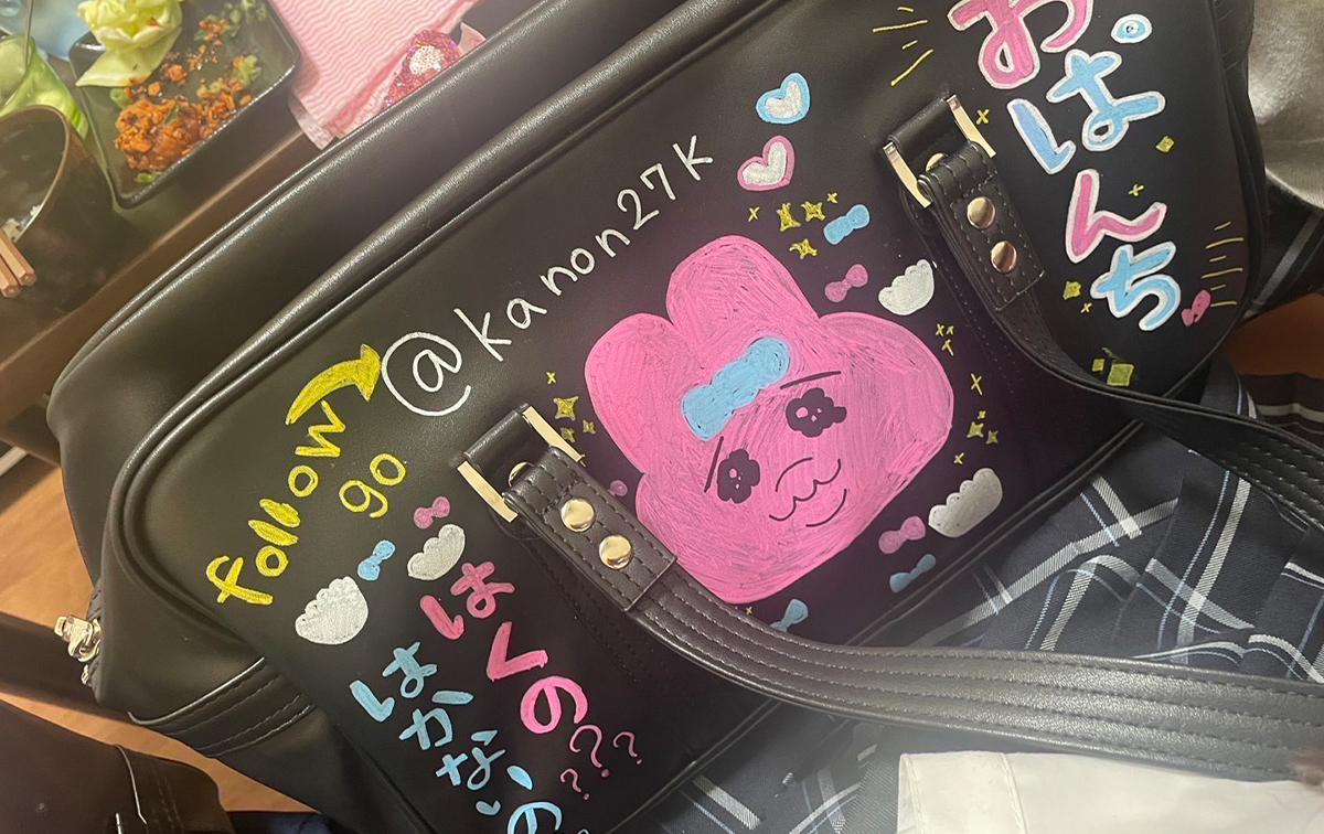 JKのスクバ落書きを一挙公開♡