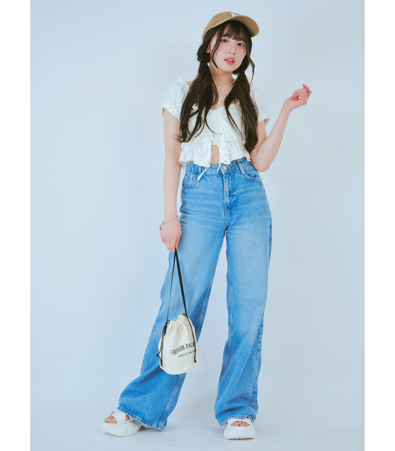 骨格ウェーブさん特有のお悩み解消コーデ♡