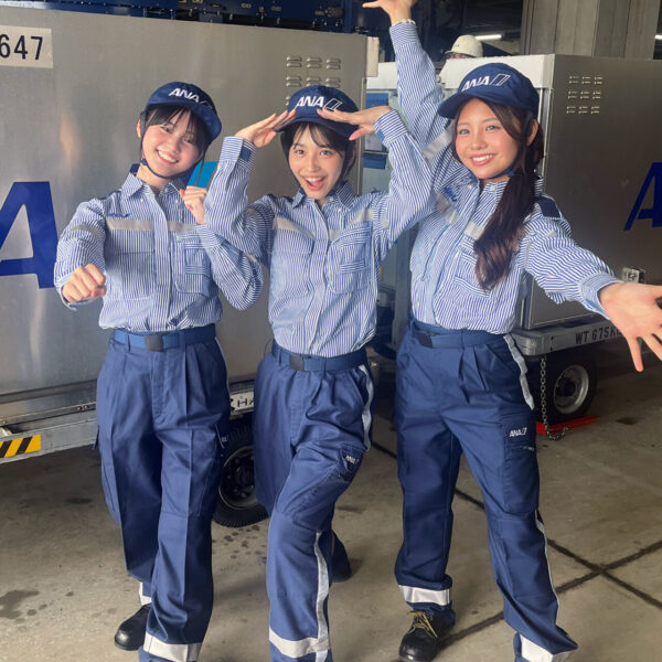 【リアルすぎ！？】飛行機を動かす『プッシュバック』をVR体験☆〈ANA〉
