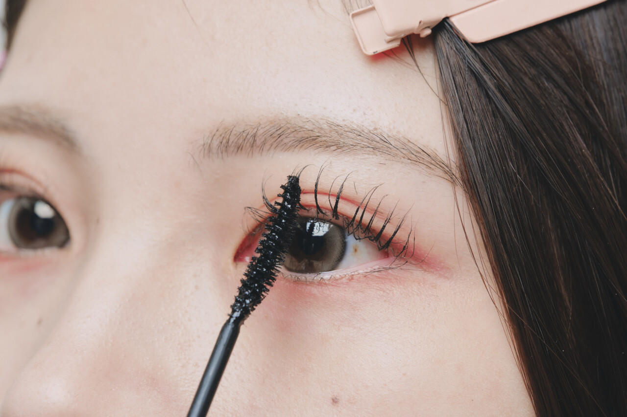 マスカラは縦塗りがマスト！