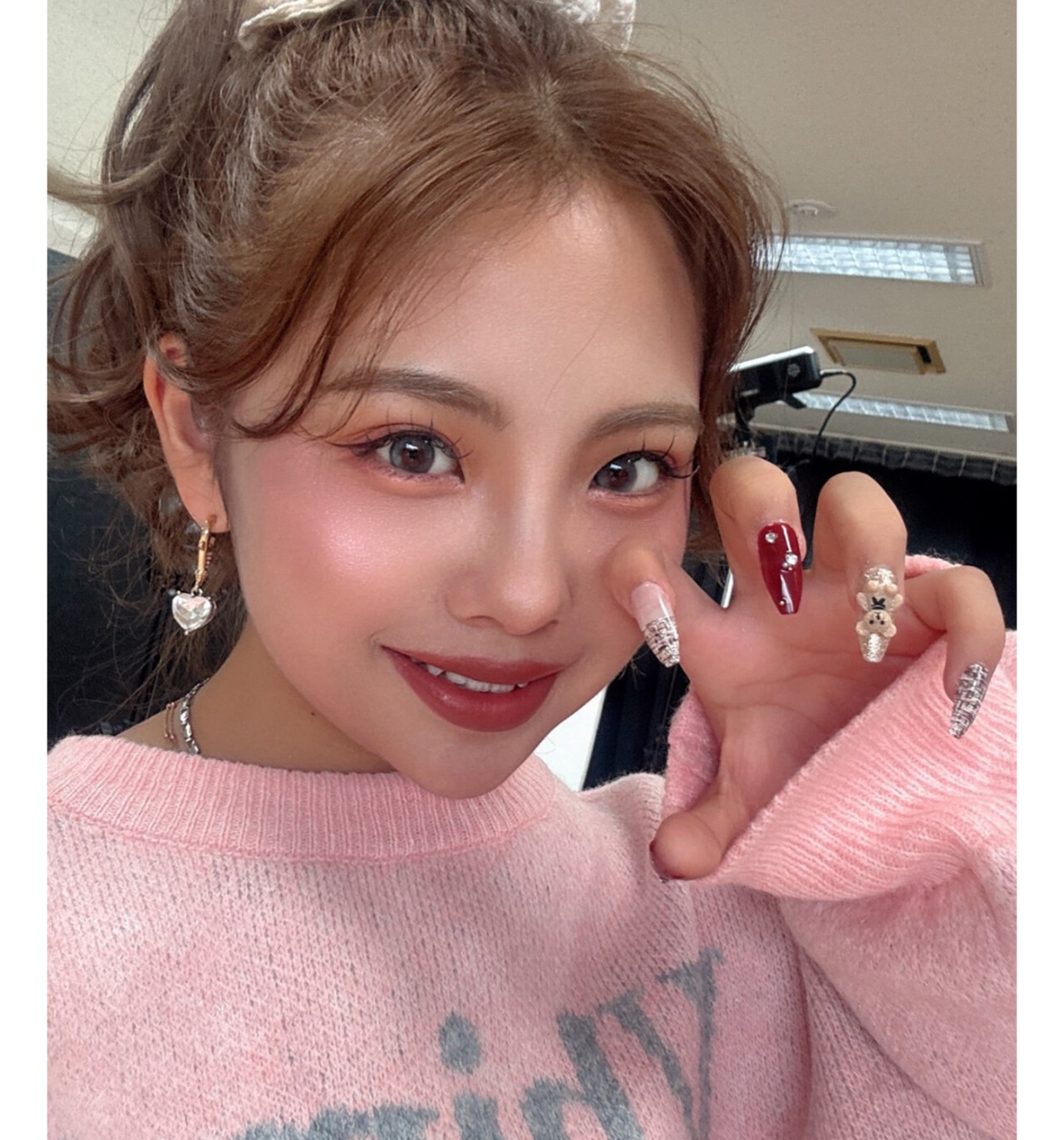 秋らしくて色っぽ♡赤カラーネイル