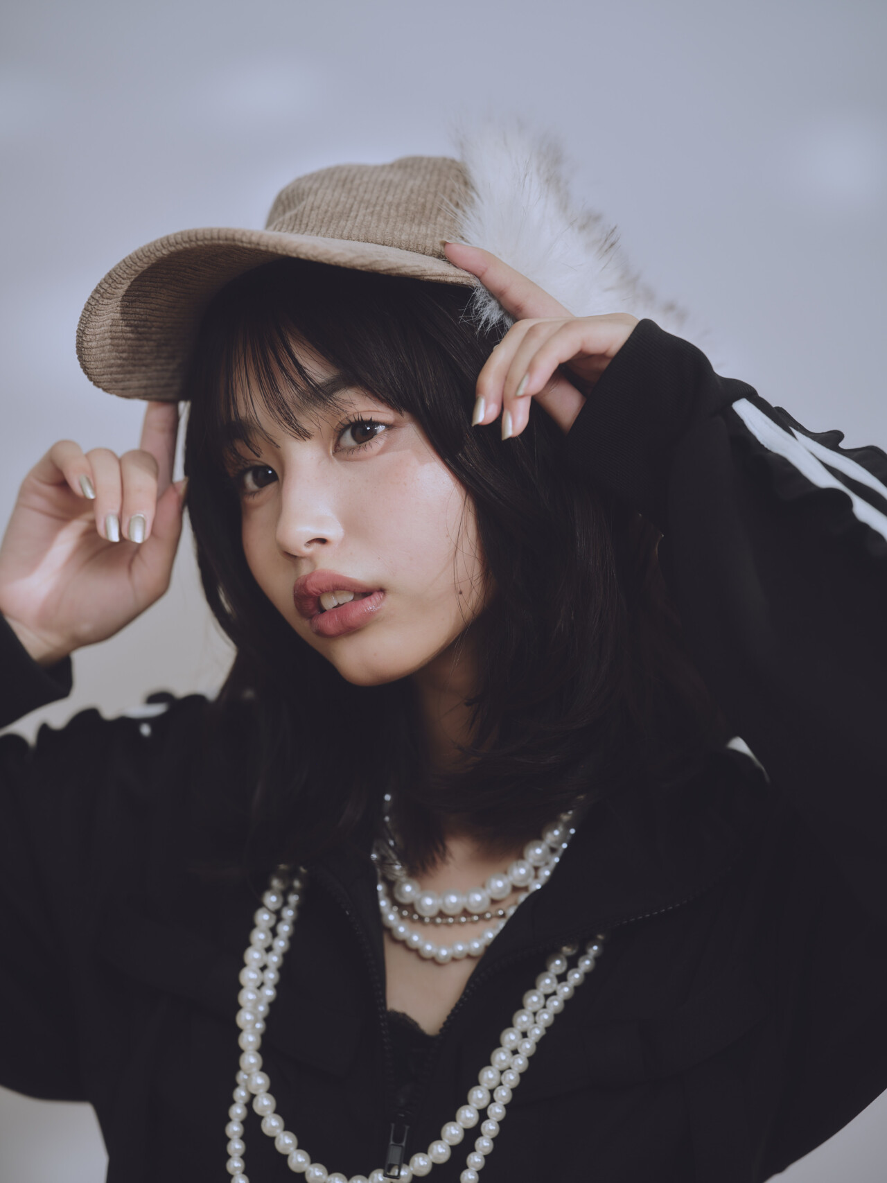 海外ガールのふわもこは「フライトファーキャップ」！-3