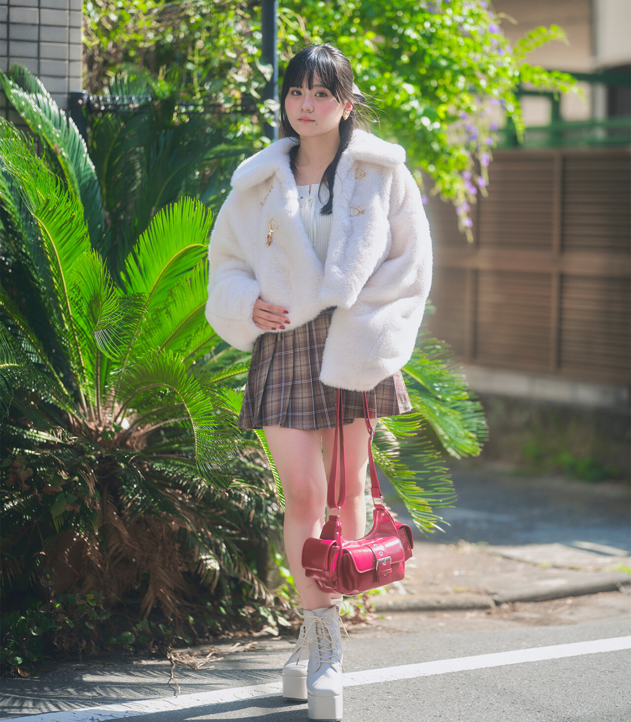 めあちは、もこもこ×レディな赤であざとく♡