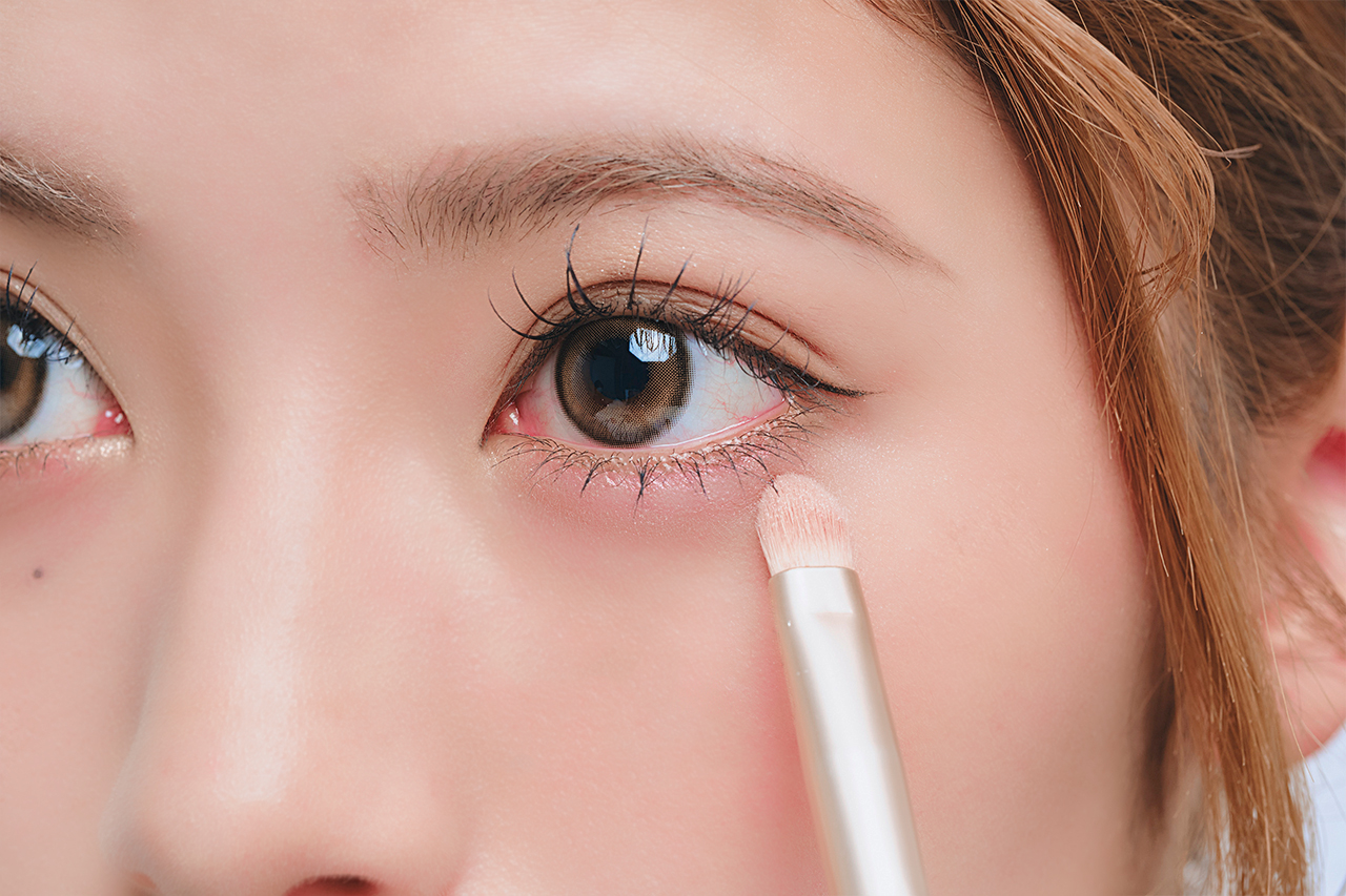 下まぶたにピンクを濃いめにのせて♡