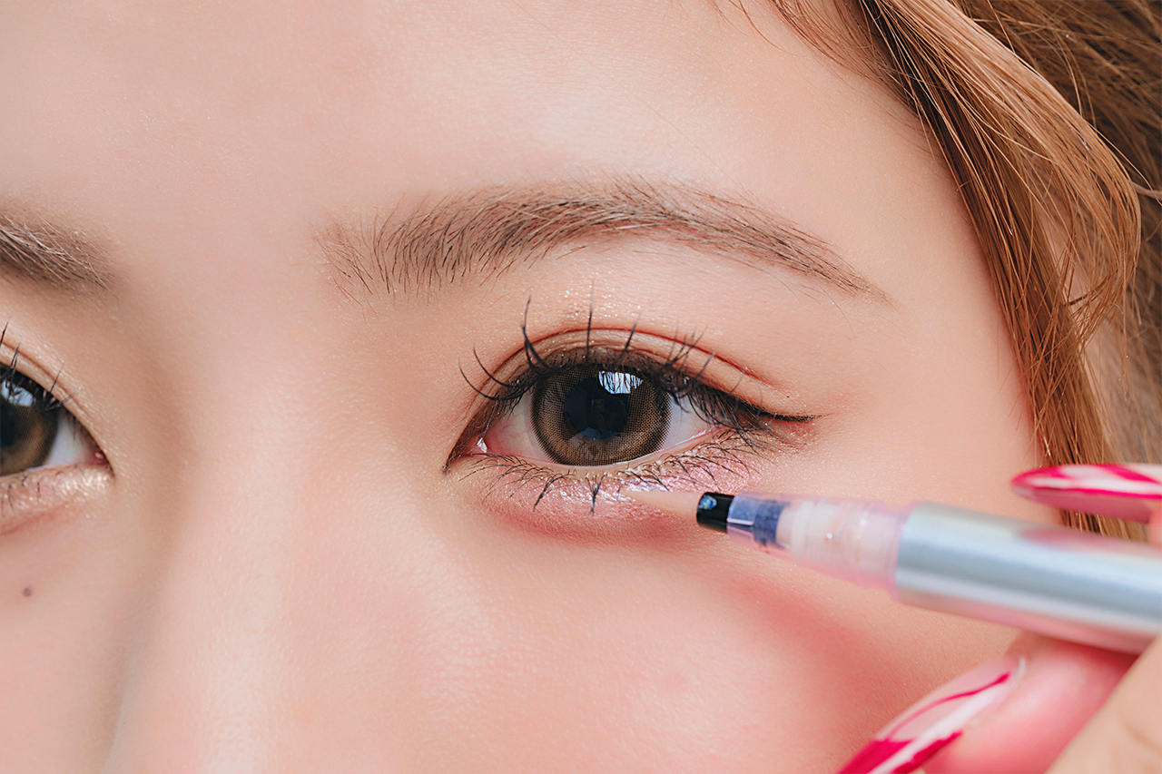 華やかさは見え隠れする、まつげの下に♡