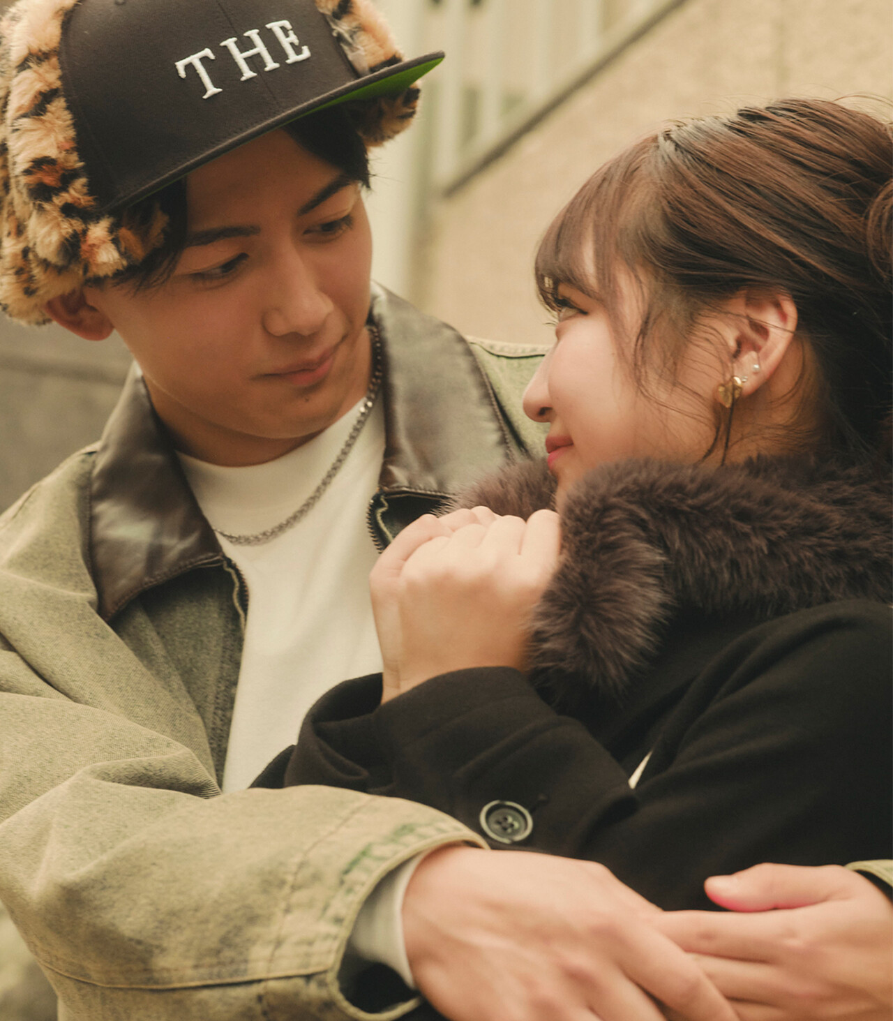 もちゅはれは、ほかほか肉まんを分け合いっこ♡