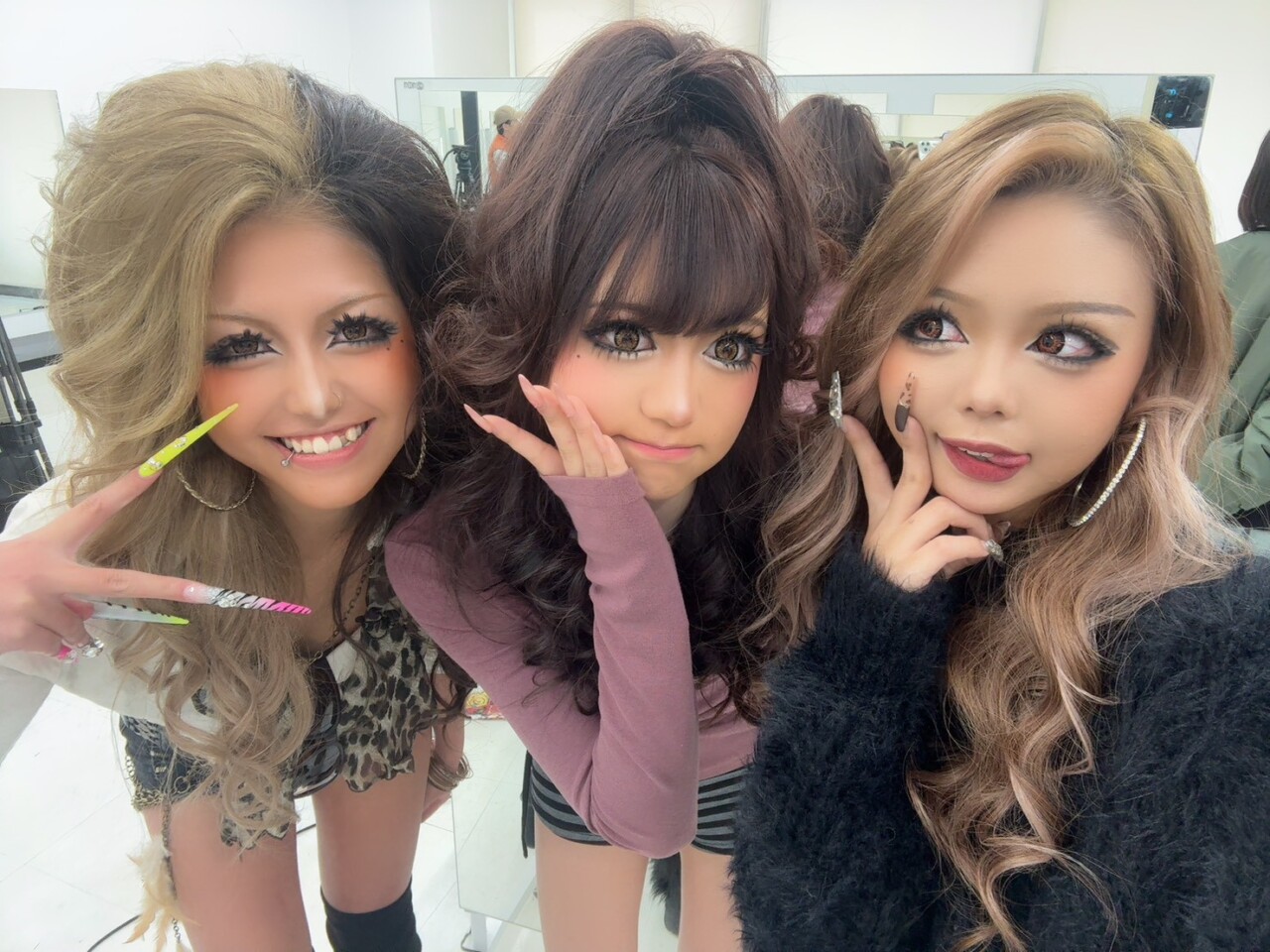 MODELS CRUSH 最終回直前♡ オフショ大公開!