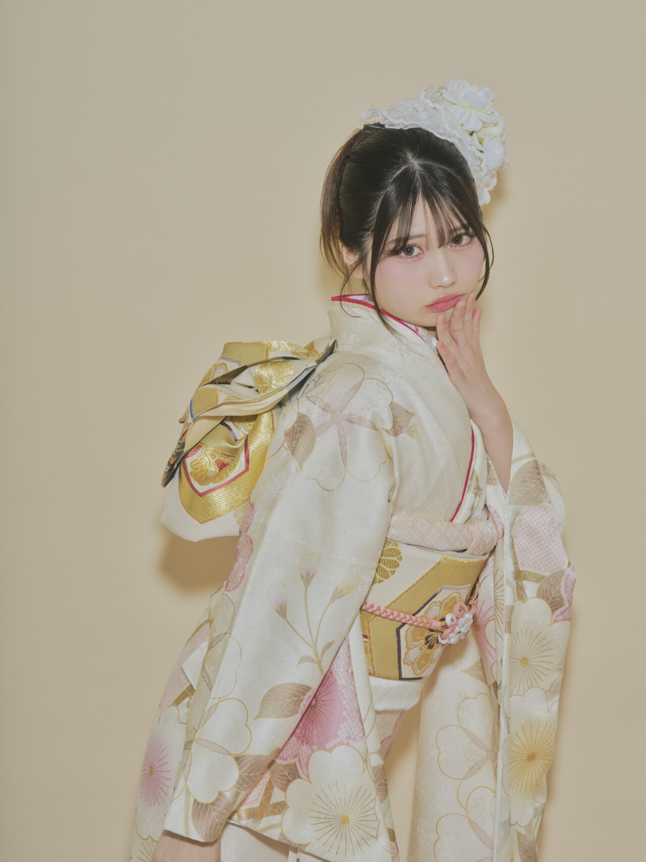 3位 等身大の私をぎゅっと詰め込んだ初写真集♡