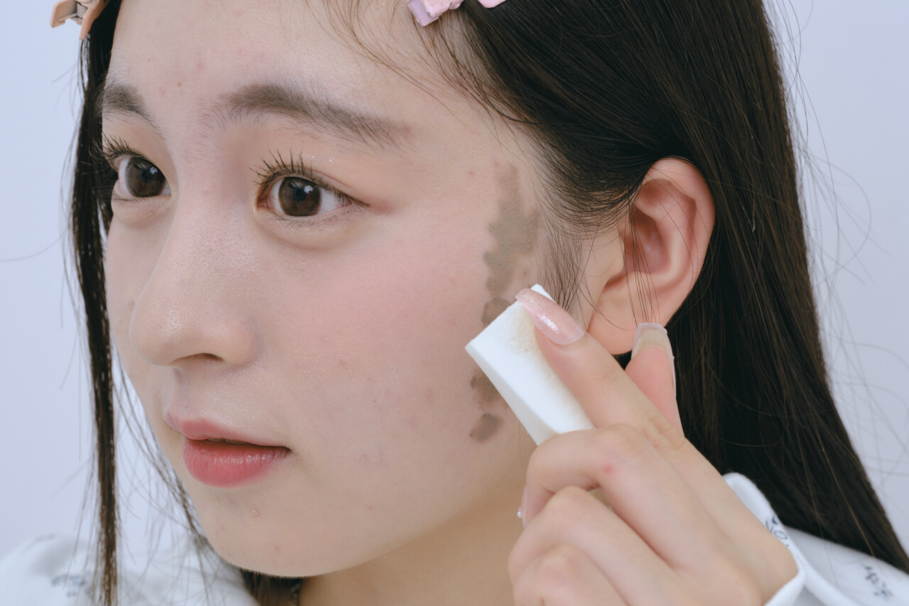 シェーディングで顎は削らないでバランスよく♪