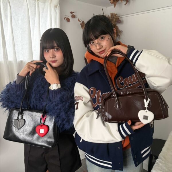 れいれい&めあちのWhat’s in bagを動画で紹介中♡！