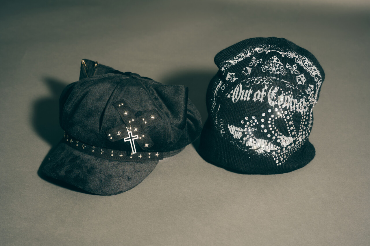 ブラック系帽子は定番であり！