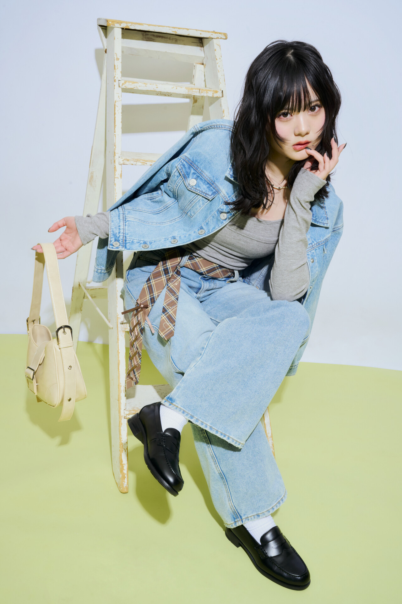 制服にも私服にもハマる！ #ジブンローファーで春コーデをアップデート♡