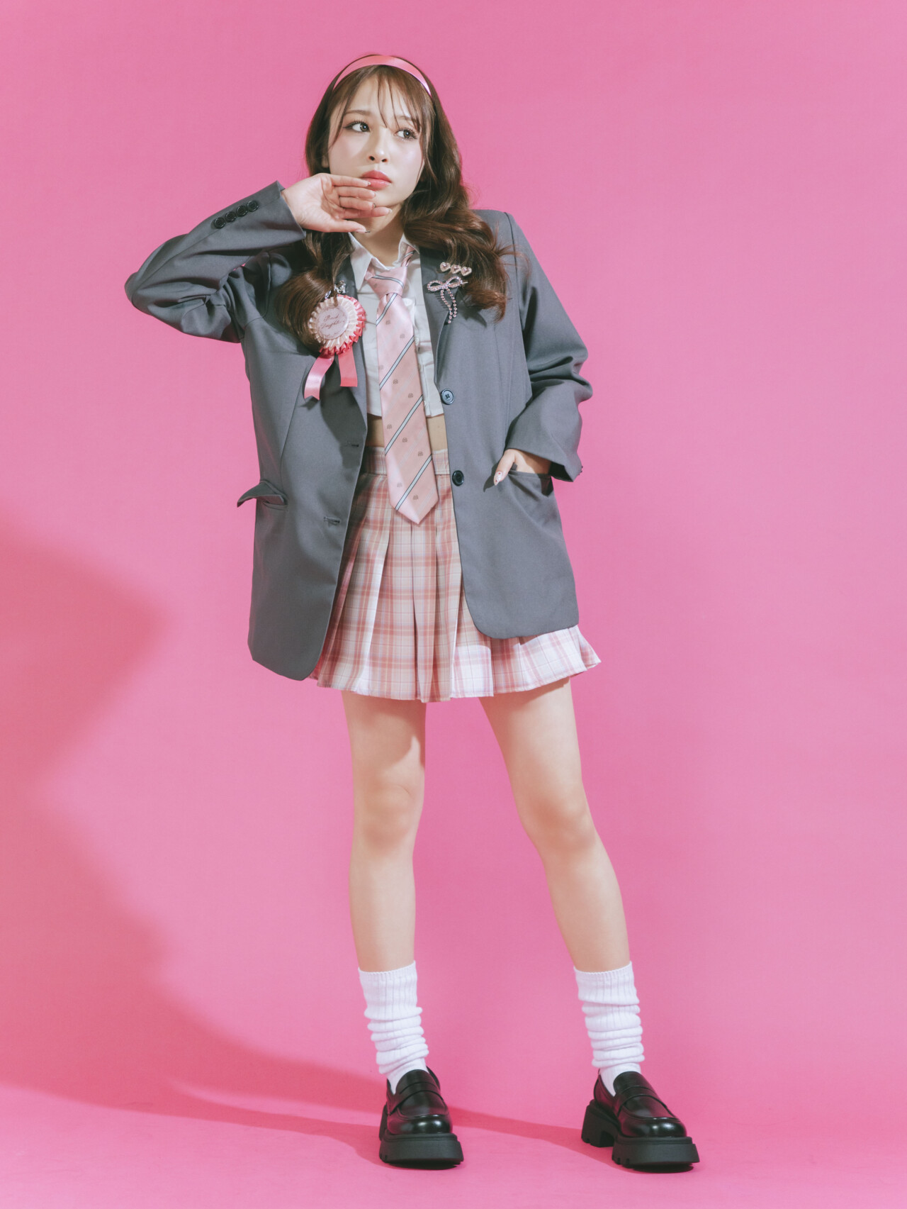 せらぴーはピンク&times;グレーの王道リーダーコーデ