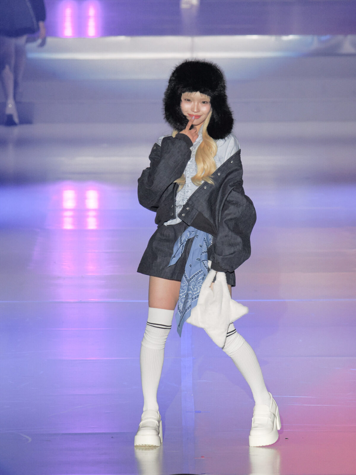  今回のランウェイのテーマは「NEOクラシック」-3