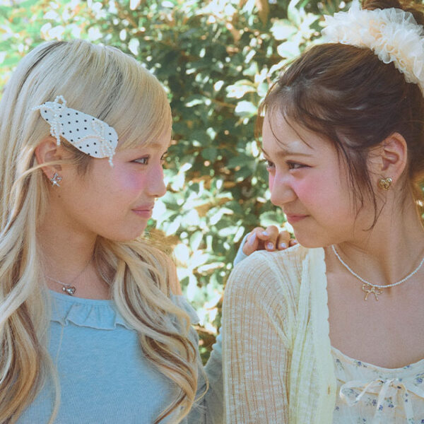 もちゅ＆ひーなの表紙撮影の裏側をちょこっとお届け♡【Instagram】