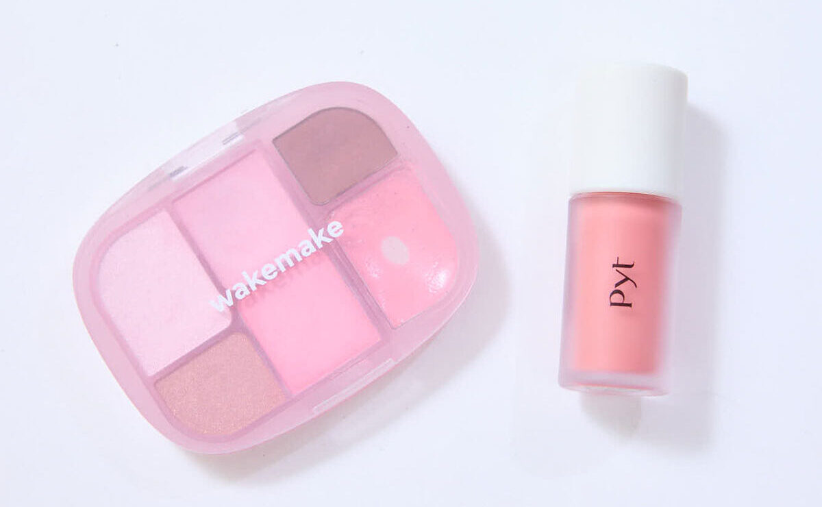 POPモデルの春恋メイク特集♡　私物おきにコスメ&amp;恋愛事情を紹介！