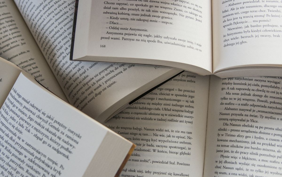おすすめの思いっきり泣ける小説【短編・連作短編】