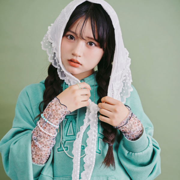 POPモデルの私服連載。vol.02 ミントカラーとレイヤードが大好きなこなつのおしゃレイヤードテク🍀.｡*☆