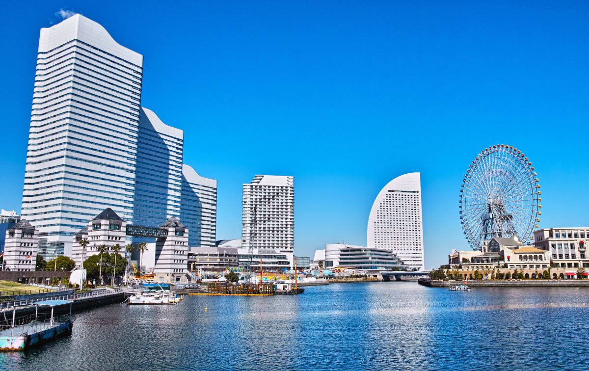 横浜